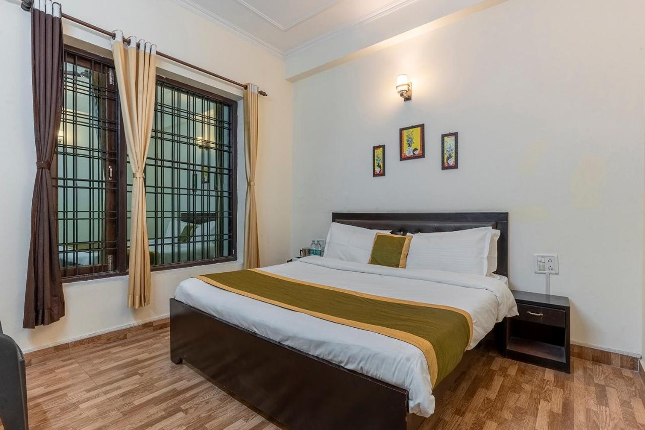 Lake Side Upvan Inn Bhimtal Ngoại thất bức ảnh