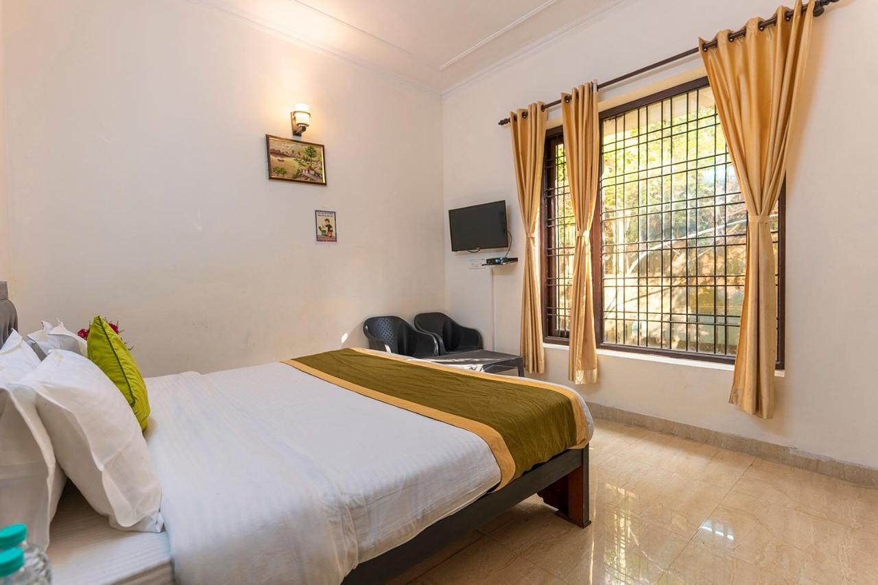 Lake Side Upvan Inn Bhimtal Ngoại thất bức ảnh